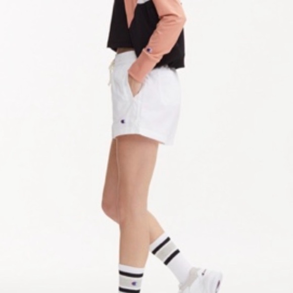NWT Champion Reverse Weave Lined Shorts in White - Picture 3 of 9